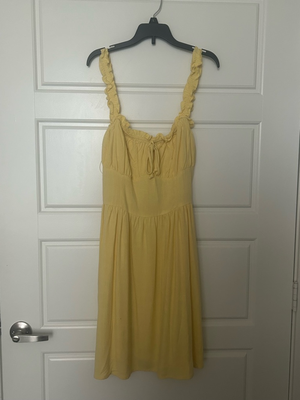 Sienna Sky Yellow Ruffle Strap Midi Dress Size L NWT